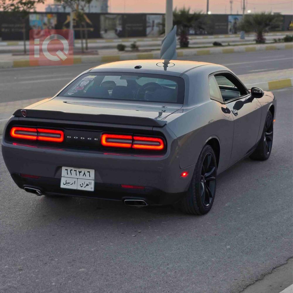 Dodge Challenger